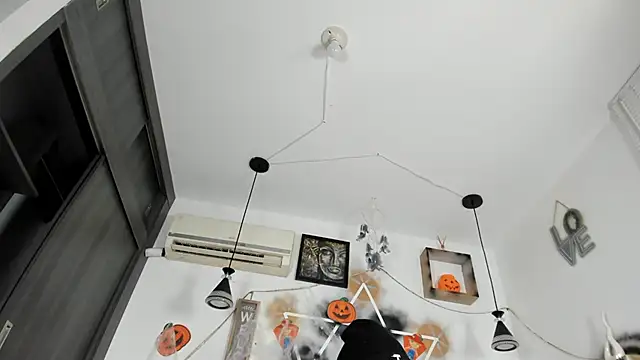 jhapsson wong online show from 10/28/25, 02:20