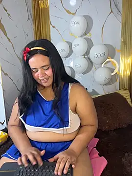 adara sweet20 online show from 12/13/25, 07:53