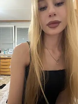 Snapshot of JudithCarly chatting on 12/02/25, 09:32 JudithCarly online show from 12/02/25, 09:32