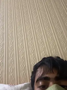 Snapshot of rajgujrahu chatting on 10/12/25, 08:35 rajgujrahu online show from 10/12/25, 08:35