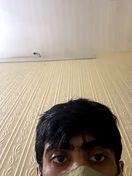 Snapshot of rajgujrahu chatting on 10/21/25, 07:09 rajgujrahu online show from 10/21/25, 07:09