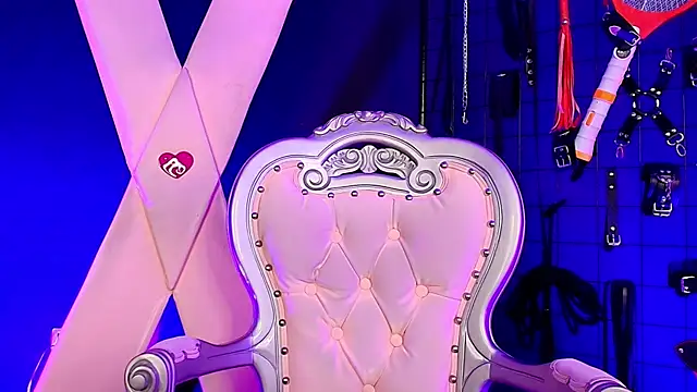 Bela sophie  online show from 11/07/25, 08:09