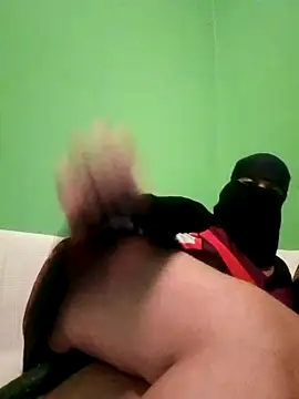 Snapshot of Prinsisa_sara chatting on 10/11/25, 08:40 Prinsisa sara online show from 10/11/25, 08:40