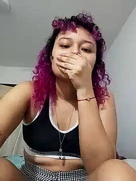 Snapshot of Cev_Am99 chatting on 12/15/25, 08:07 Cev Am99 online show from 12/15/25, 08:07