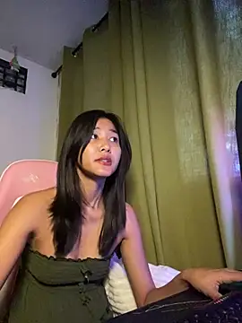 Snapshot of De_amore chatting on 06/20/26, 01:19 De amore online show from 06/20/26, 01:19