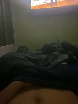 Joven Modelo online show from 10/10/25, 03:38