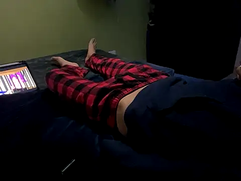 Joven Modelo online show from 10/19/25, 06:36