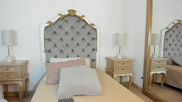 Snapshot of mary_joseph chatting on 11/16/25, 07:30 mary joseph online show from 11/16/25, 07:30