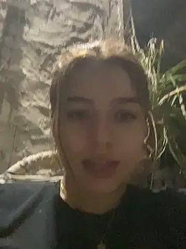 Snapshot of sssugarygirl chatting on 10/10/25, 02:43 sssugarygirl online show from 10/10/25, 02:43