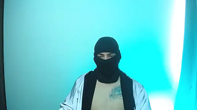 Snapshot of zoro_roronoa96 chatting on 10/22/25, 12:38 zoro roronoa96 online show from 10/22/25, 12:38