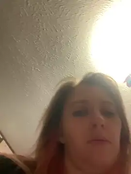 Snapshot of Mustbethemoney1234 chatting on 10/20/25, 07:36 Mustbethemoney1234 online show from 10/20/25, 07:36