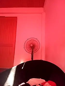 Zeven777 online show from 10/18/25, 09:15