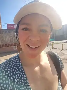 disneey2888 online show from 12/14/25, 01:38