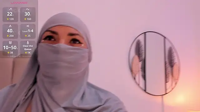 Snapshot of _naylaa_ chatting on 11/25/25, 11:38 naylaa online show from 11/25/25, 11:38