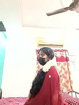 tamil-aunt online show from 11/23/25, 03:34