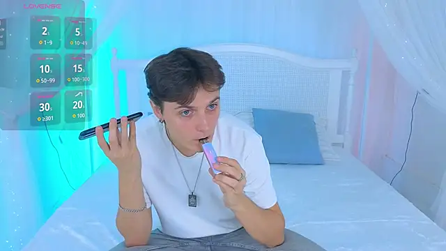 GGimperator  online show from 10/29/25, 10:28