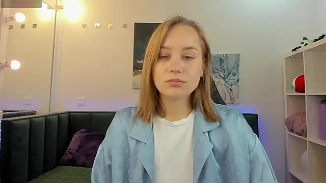 Snapshot of Melissa_new22 chatting on 10/29/25, 11:50 Melissa new22 online show from 10/29/25, 11:50