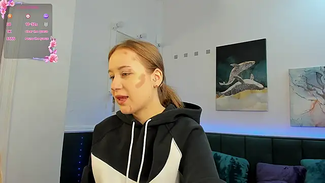 Snapshot of Melissa_new22 chatting on 11/29/25, 12:24 Melissa new22 online show from 11/29/25, 12:24