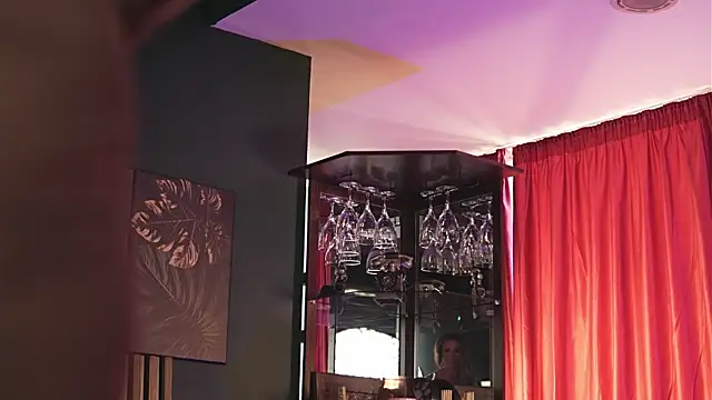 LuxenNoir online show from 07/05/26, 09:05