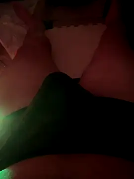 Caubechymnhoo online show from 10/24/25, 09:49