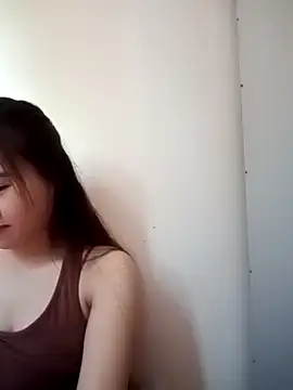 tuongvycute online show from 10/16/25, 03:40