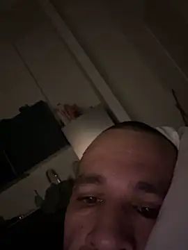 Snapshot of Pikachucums4u chatting on 11/12/25, 01:55 Pikachucums4u online show from 11/12/25, 01:55