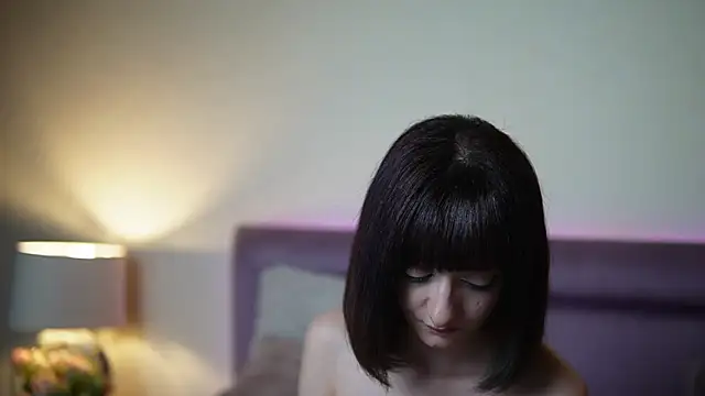 JoelleApril online show from 07/08/26, 08:24