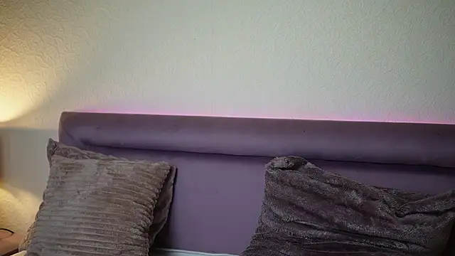 JoelleApril online show from 07/10/26, 08:11