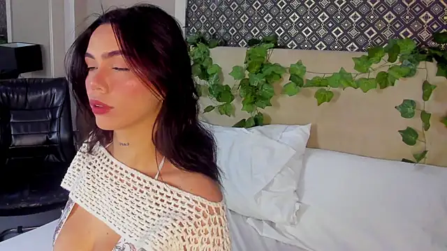 GabrielaBali online show from 11/12/25, 01:33