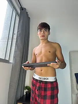 Snapshot of santi_Rush chatting on 10/24/25, 08:05 santi Rush online show from 10/24/25, 08:05