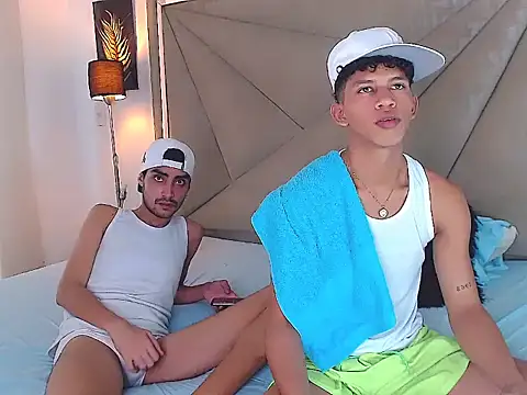 Owen valentin online show from 10/11/25, 07:45