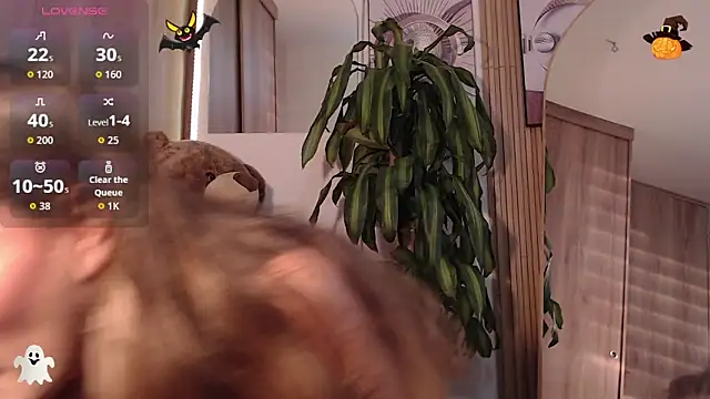 Lya montoya online show from 10/29/25, 10:22