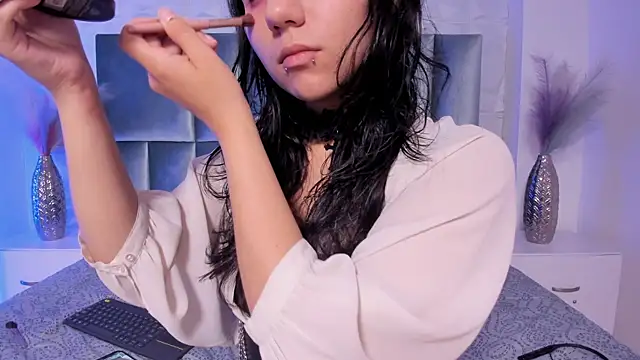 HollyPeach online show from 07/15/26, 07:41