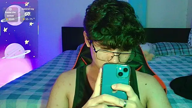 Im Camii online show from 10/25/25, 10:37