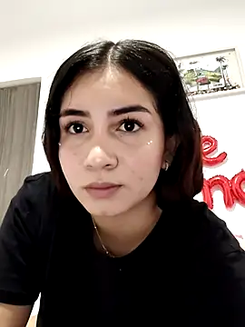 sophia salazar18 online show from 10/14/25, 09:59