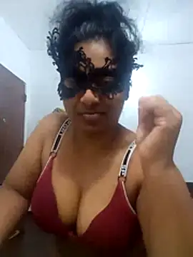 Expose Queen online show from 07/22/26, 06:43