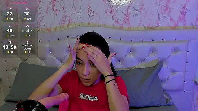 Snapshot of GabbiePrice chatting on 11/04/25, 02:16 GabbiePrice online show from 11/04/25, 02:16