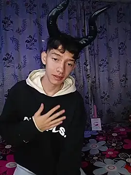 heyy noah11 online show from 11/13/25, 03:05