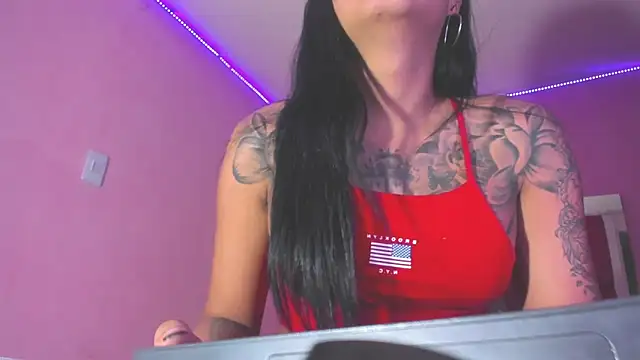 BiancaValentinna online show from 06/02/26, 12:12