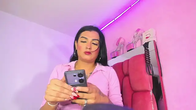 BiancaValentinna online show from 07/30/26, 08:08