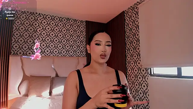 BEELLA TAY1 online show from 07/28/26, 11:50