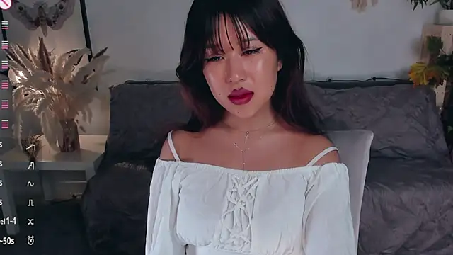 Erika Kim online show from 07/20/26, 10:39