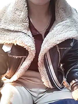 Maymay   online show from 11/06/25, 11:44