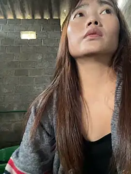 Maymay   online show from 11/16/25, 04:51