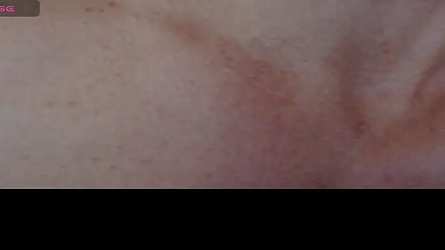 Snapshot of TactileMode8 chatting on 10/23/25, 05:33 TactileMode8 online show from 10/23/25, 05:33