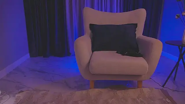  infinitespring  online show from 12/04/24, 03:32