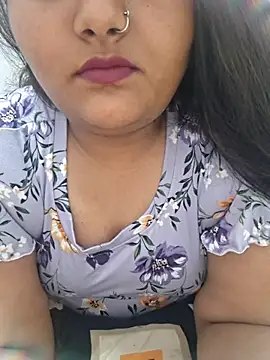 Saffroncutie online show from 10/26/25, 06:03