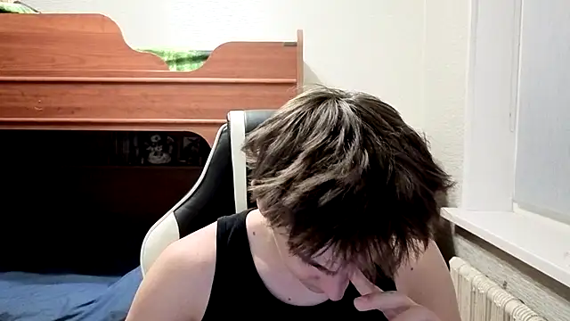 sweeetangeel online show from 11/13/25, 05:34