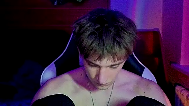 sweeetangeel online show from 11/28/25, 04:09