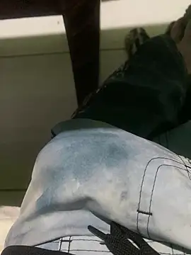 Snapshot of Gomes177 chatting on 10/16/25, 03:07 Gomes177 online show from 10/16/25, 03:07